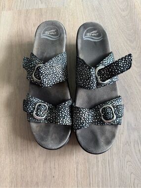 Dansko sandals spotty pearl print size 41